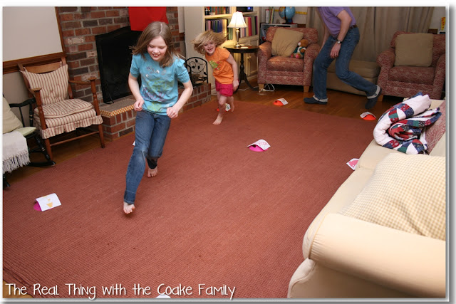 Activities for the Family ~ a fun, active Easter game of memory for the whole family. #Easter #Family #GameNight #RealCoake