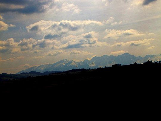 Tatry widziane z Podhala. Tatry widziane z Podhala.