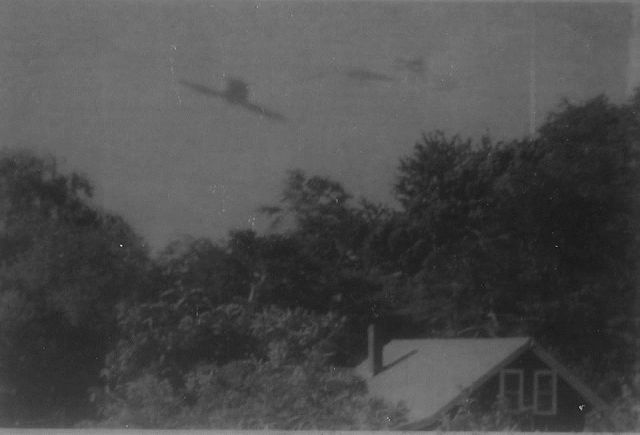 Flying Saucers Exist! Look at these Authentic 1950s Photographs  Flying%2BSaucers%2BPhotographs%2B%25282%2529