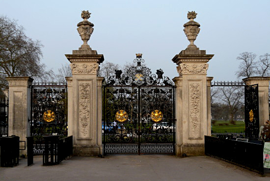 Sights And Insights About Kew Gardens Part I - Kew Garden Entrance Gates Sights And Insights About Kew Gardens Part I - Kew Garden Entrance Gates