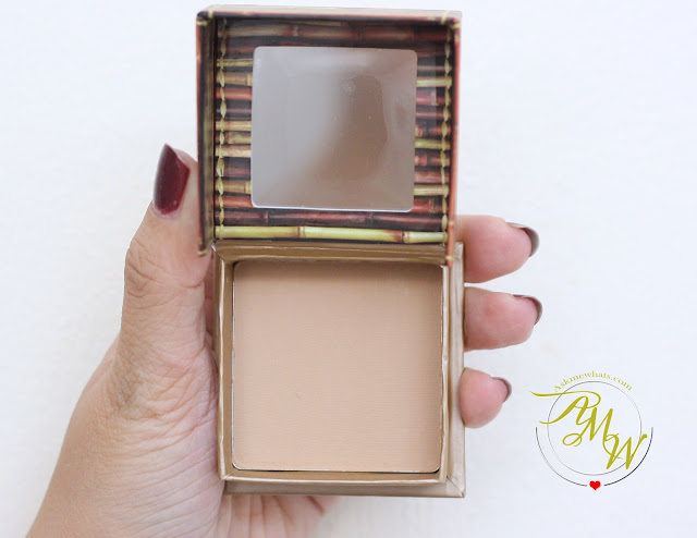 a photo of Benefit HOOLA Lite Review