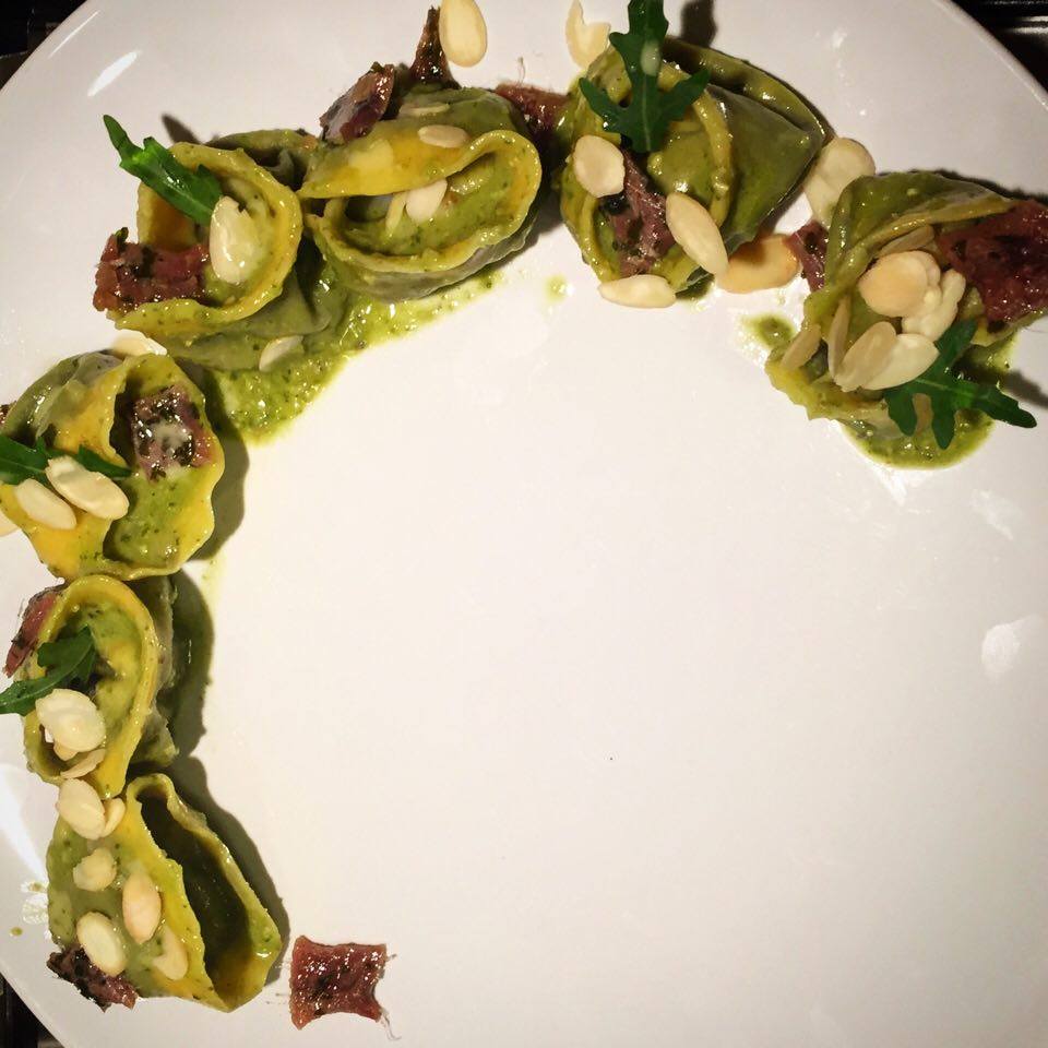 Cucina Milk Tortelloni ripieni di Patate e Basilico con Pesto Genovese