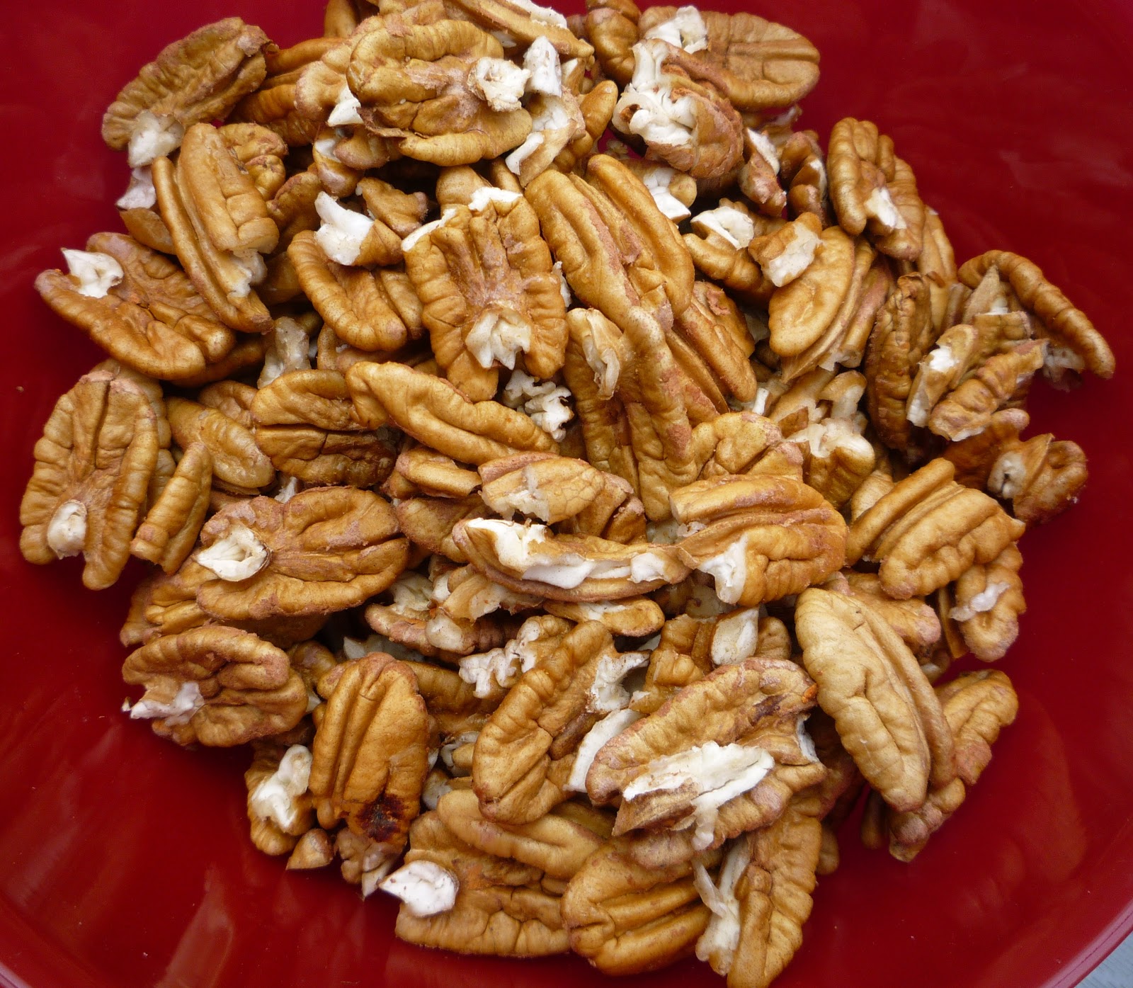 Mai Thai Wanderings Picking pecans in the fall