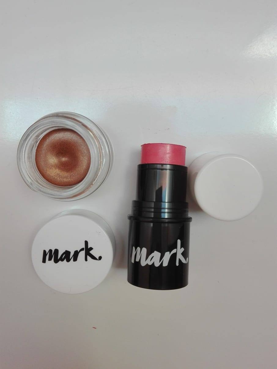 For girls Novos Mark da Avon