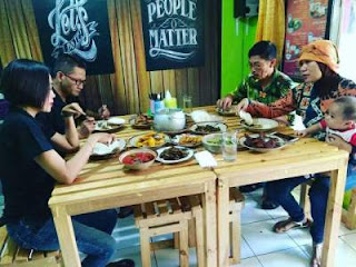 Warung makan masakan khas rumahan di cimahi Warung makan masakan khas rumahan di cimahi