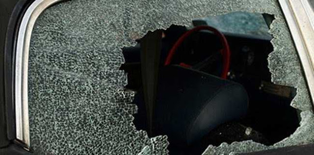Kaca Mobil Kader PKS Dipecah, Surat Mandat Saksi Diambil Pencuri Kaca Mobil Kader PKS Dipecah, Surat Mandat Saksi Diambil Pencuri