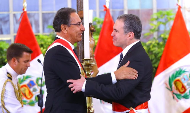 Salvador del Solar juró como presidente del Consejo de Ministros Salvador del Solar juró como presidente del Consejo de Ministros