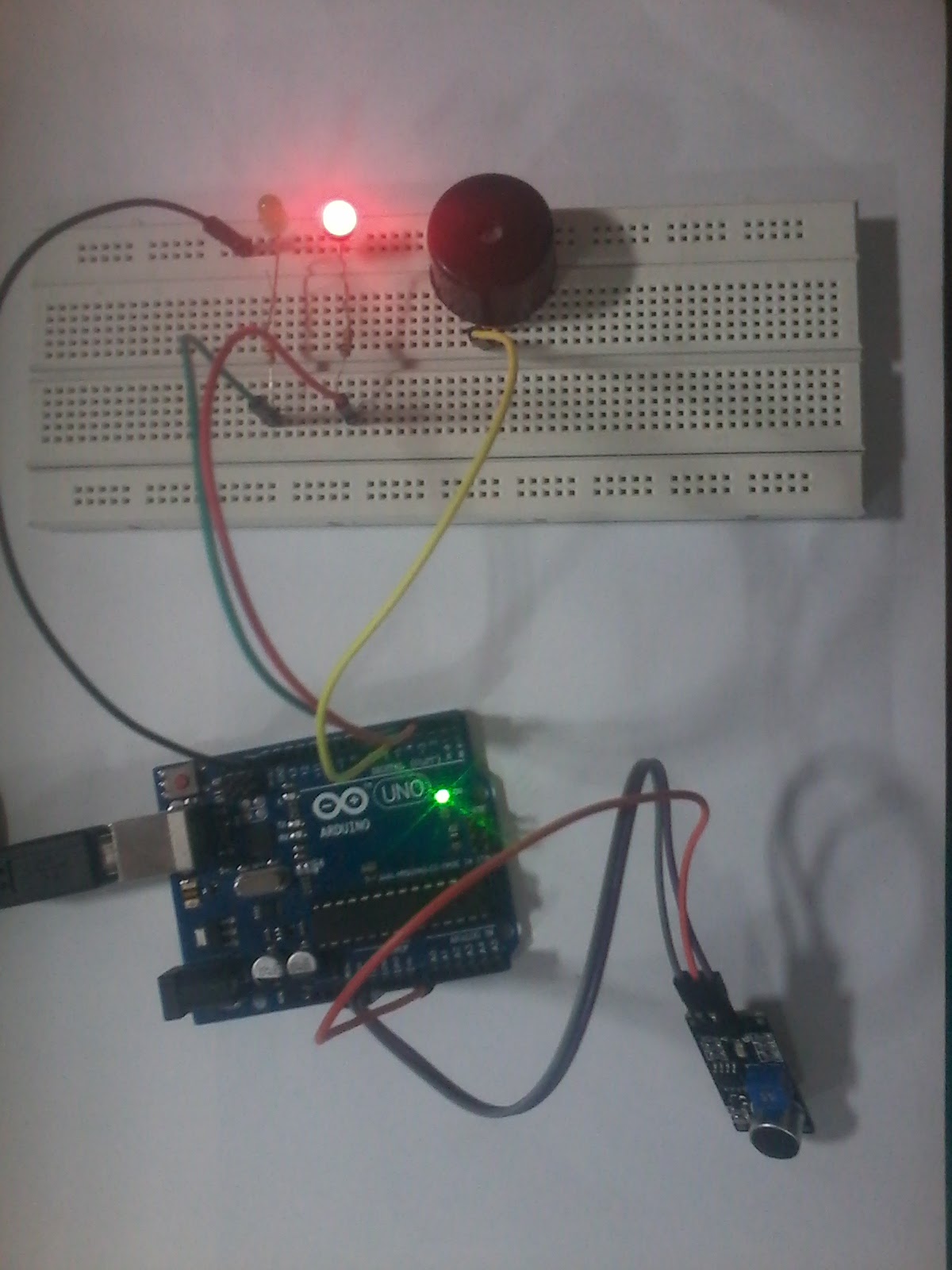 An alarm system with Sound detector sensor.