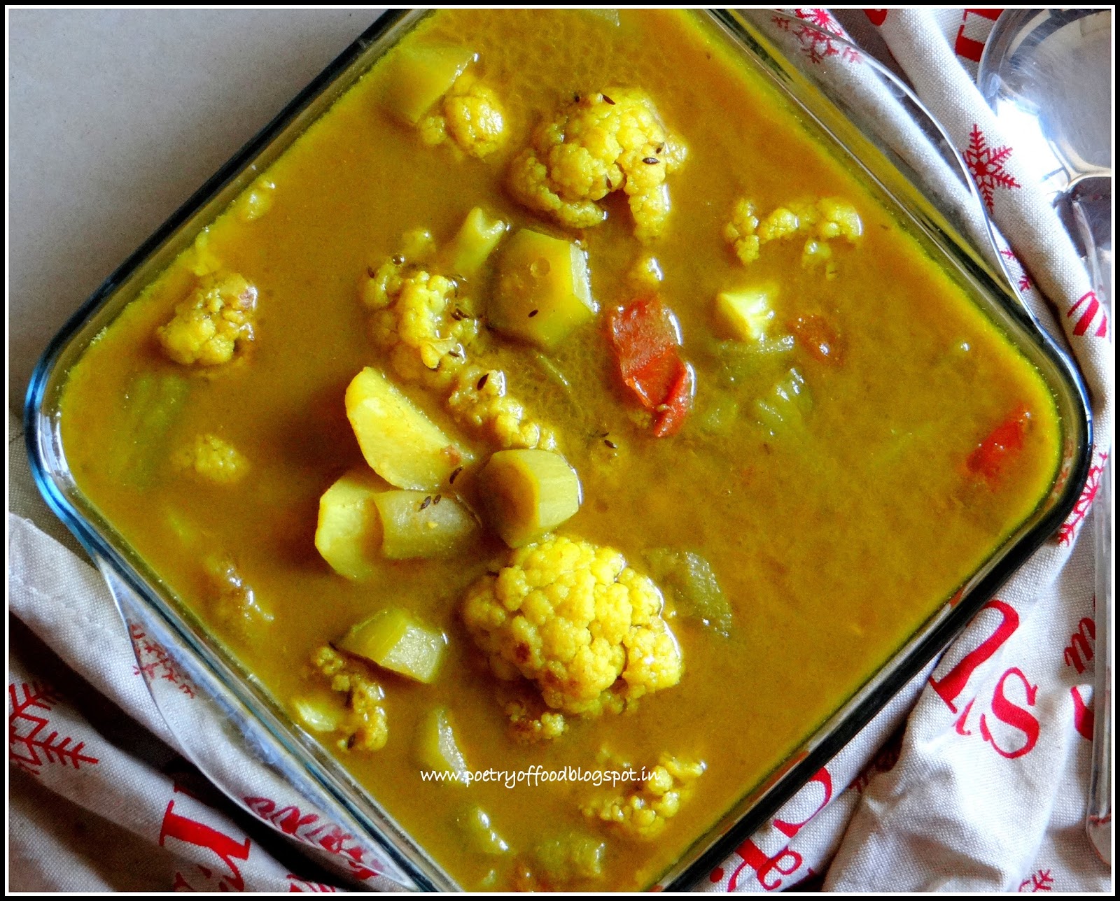 Poetry of Food Summer Special Vegetable Curry With Watery Gravy...!!!!