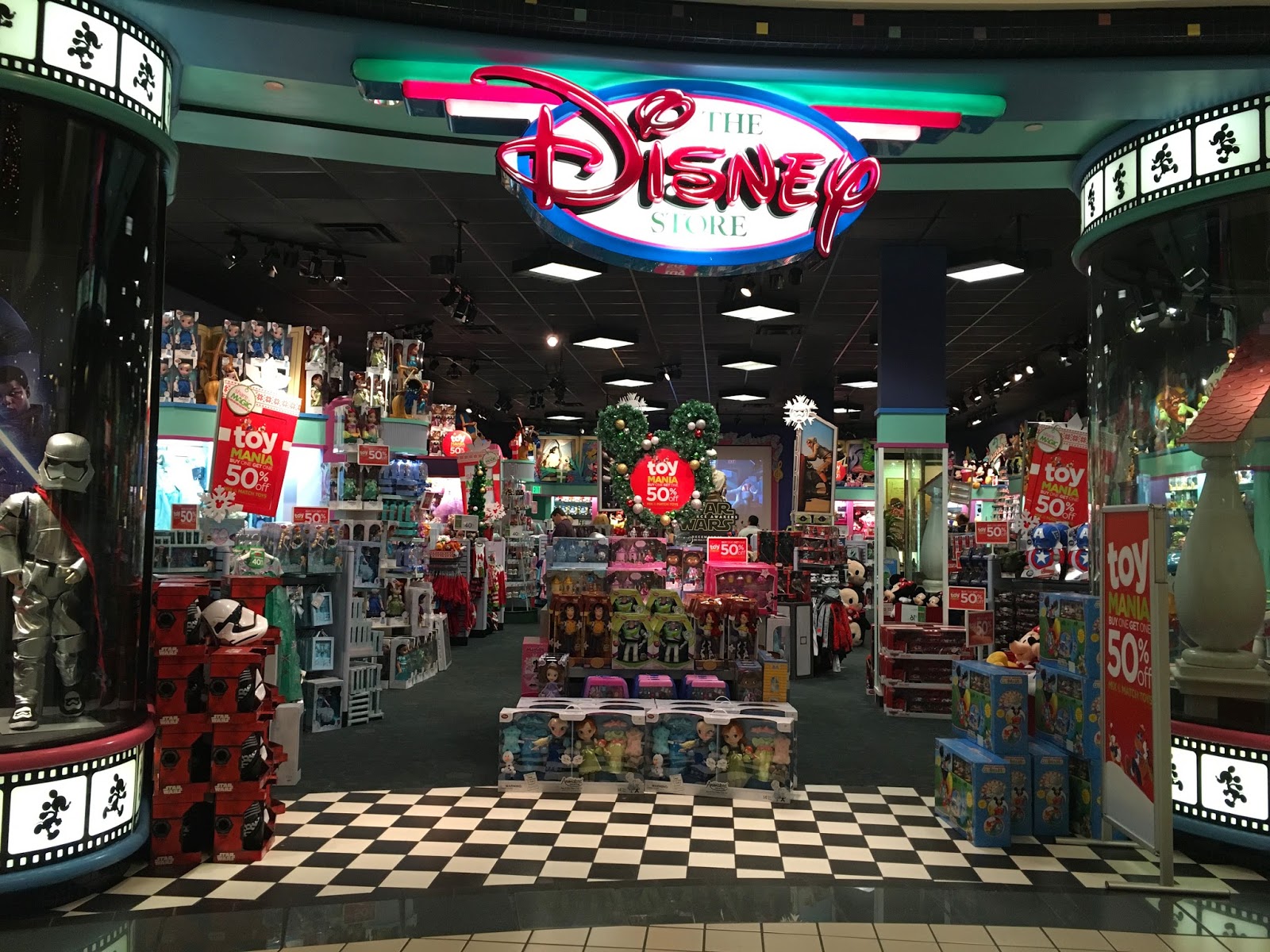 Your local Disney Store location has all your favorite Disney products - toys & games, clothes, movies, music, and more. At your local Disney shop, you'll also find merchandise from our most popular Disney characters, like Mickey, Cars, Toy Story, Finding Nemo, Hannah Montana, the Disney Princesses, and the Disney theme park.