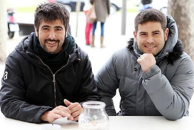 Estopa Foto de integrantes de Estopa bien abrigados