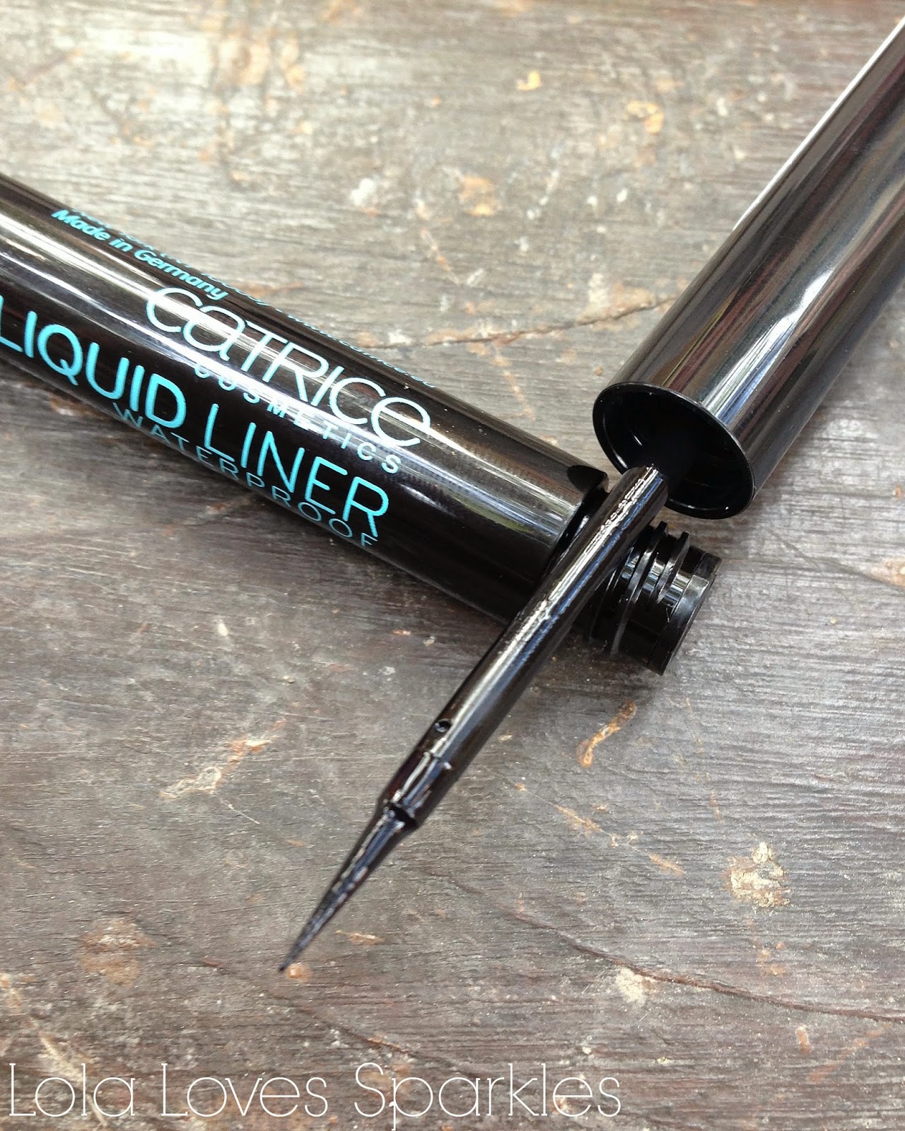 Lola Loves Sparkles: Catrice Cosmetics in Liner Liquid [Review] Waterproof Leave \'Don\'t Me!\' #010