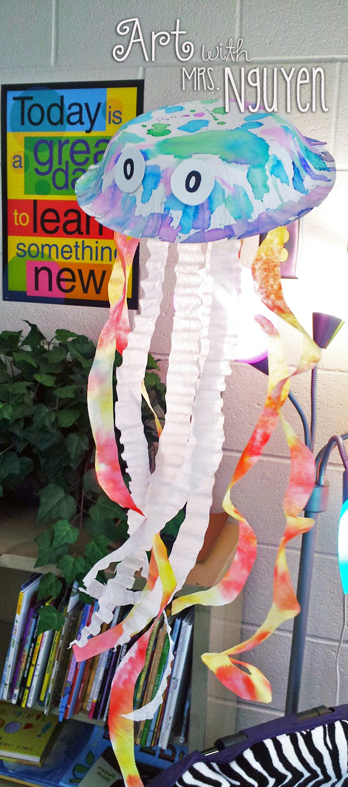 Art Club Jellyfish Art with Mrs. Nguyen