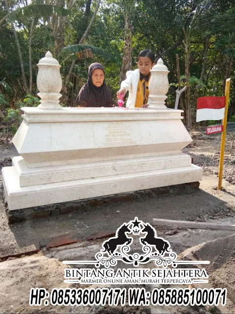 Makam Pejuang Indonesia, Model Kijing Marmer, Makam Batu Marmer