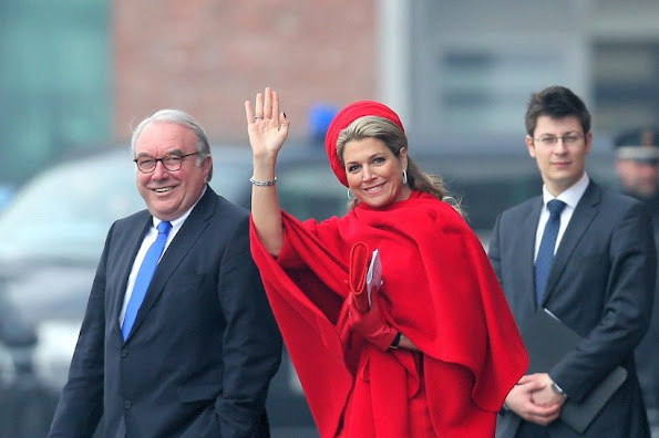 Dutch King Willem-Alexander and his wife Maxima continued their visit to Hamburg on Friday