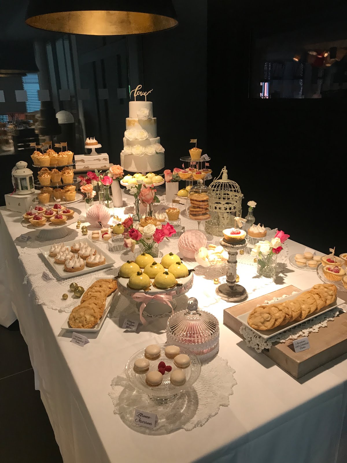 Pistazien-Marzipan-Törtchen mit Limettenmousse