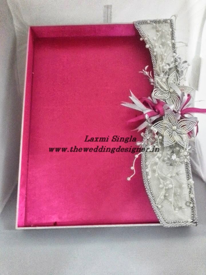 Decorated Saree Trays,Designer Saree Packing Trays,Designer Trays For Wedding,Saree Packing Ideas.