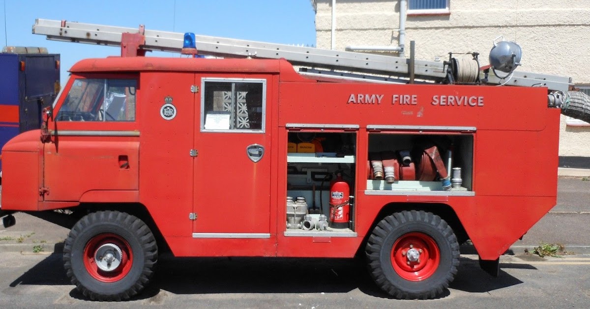 Landrover Defender Land Rover IIB Forward Control Fire Engine (ex