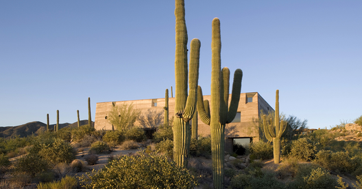 Casa Patio Desierto en Scottsdale, AZ, EEUU / Wendell Burnette Architects