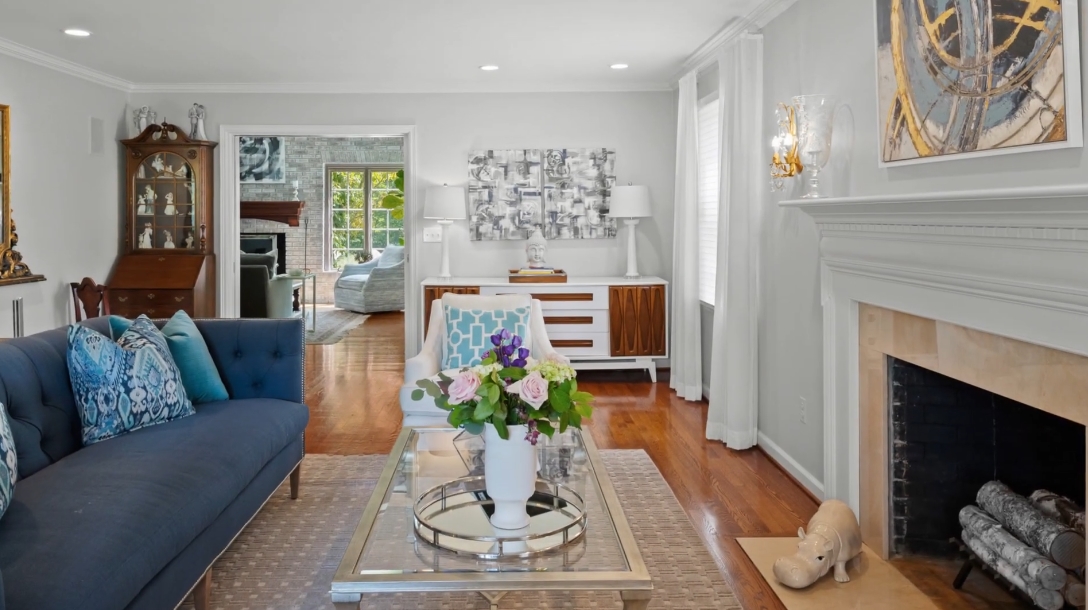 39 Interior Design Photos vs. 165 High Point Ln, Fairfield, CT Luxury Home Tour