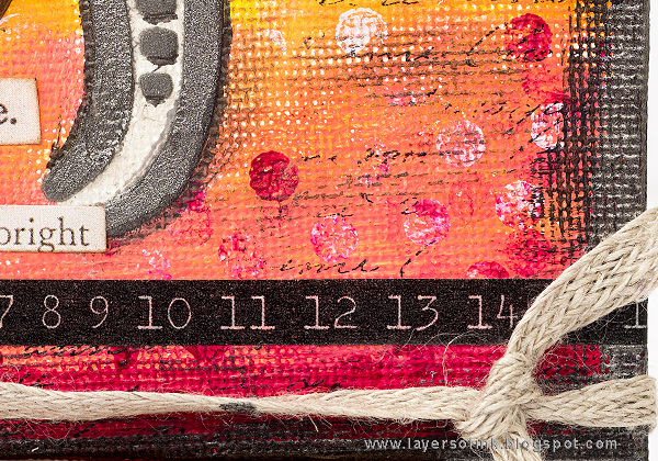 Layers of ink - Elephant Mini Canvas by Anna-Karin Evaldsson with Darkroom Door Texture Stamps