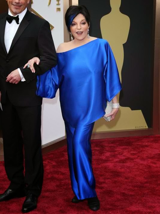 Liza Minnelli Blue Hair At The 2014 Oscars (PHOTOS)