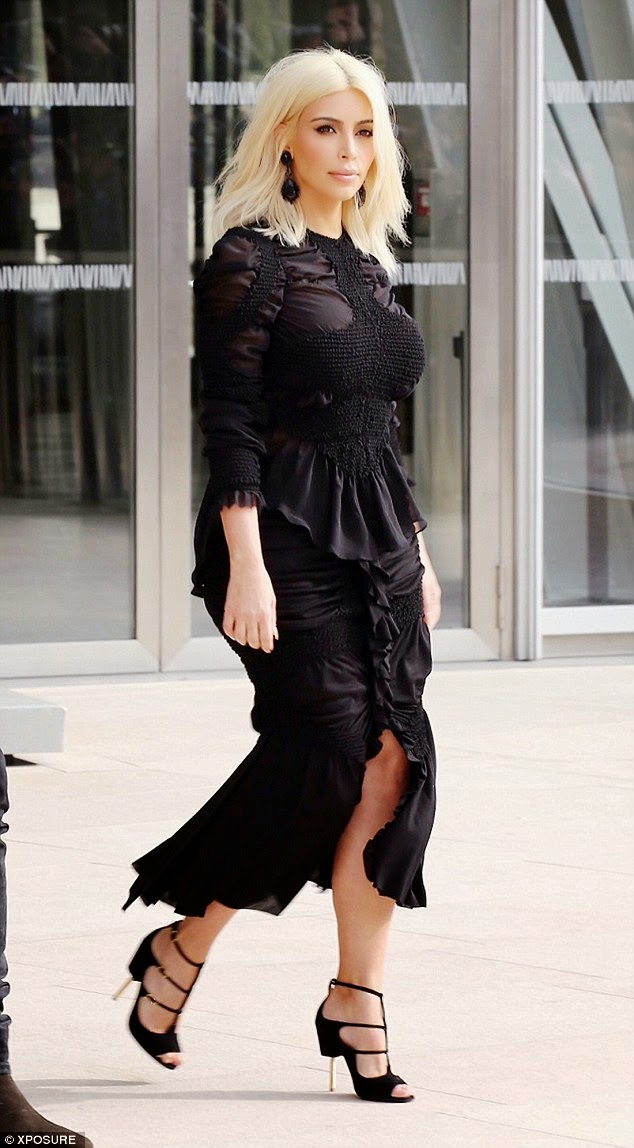2688B02D00000578 2989458 image a 89 1426070703653 Kim K steps out in more bizzare outfits in Paris