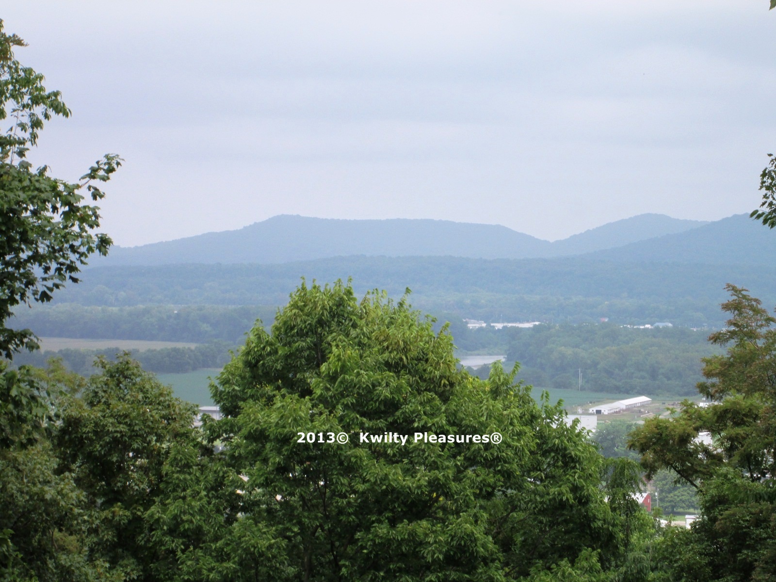 Kwilty Pleasures A CLEVER KWILT SHOP and some OHIO HISTORY