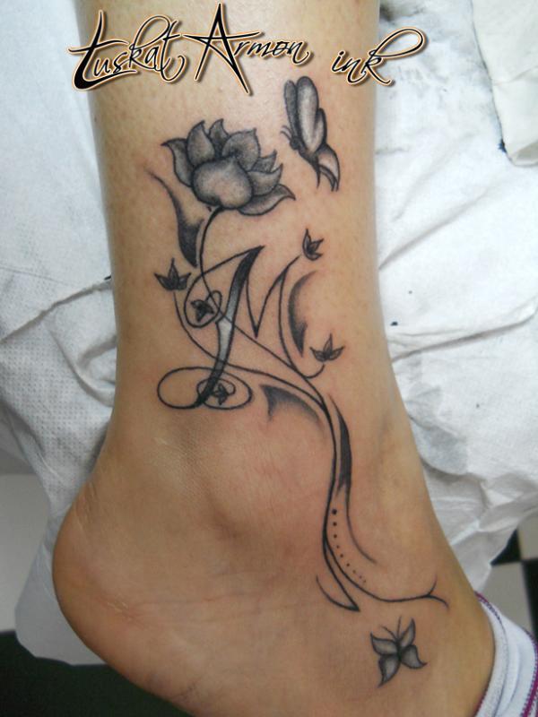 38 Mesmerizing Ankle Tattoos For Women - Dmeaon Inc.