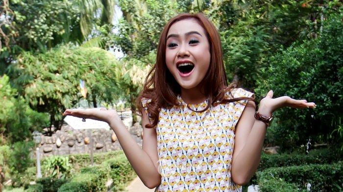Artis-Cantik-Indonesia-Jadi-Janda-di-Usia-Muda Artis-Cantik-Indonesia-Jadi-Janda-di-Usia-Muda