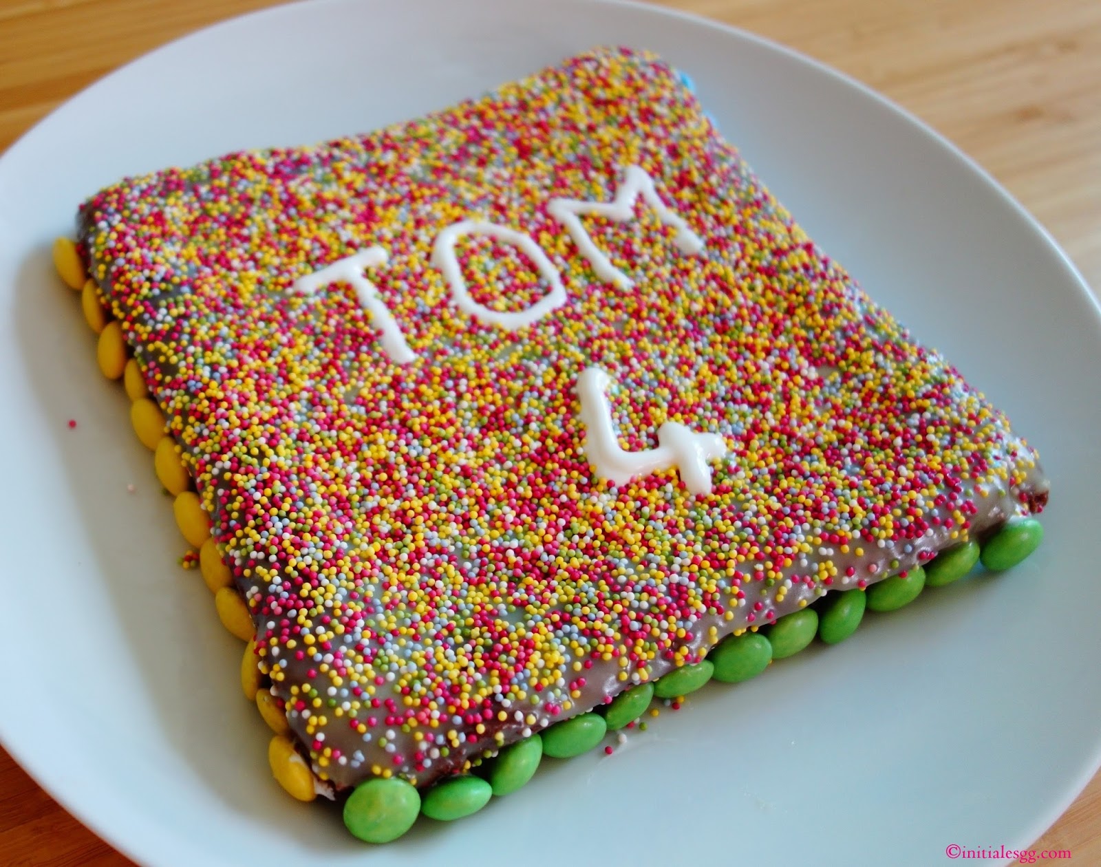 Gâteau d'anniversaire au chocolat ♥ recette facile