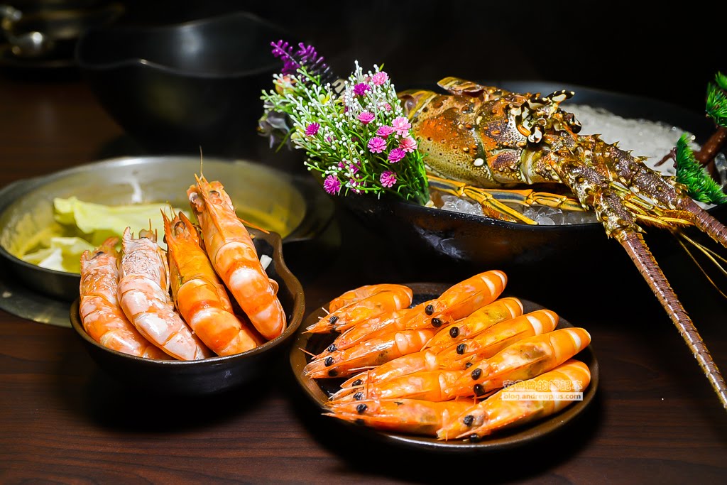板橋美食,府中站美食,板橋火鍋,龍蝦火鍋,化饈火鍋