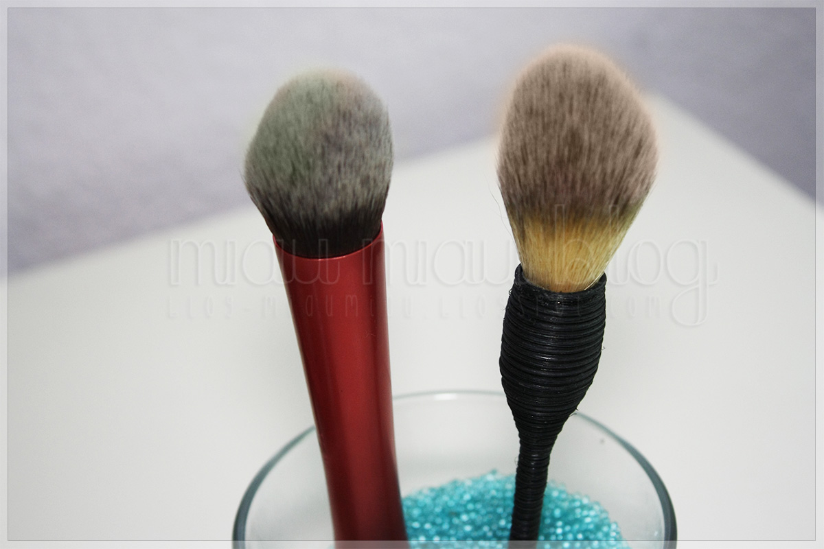 brochas azules real techniques