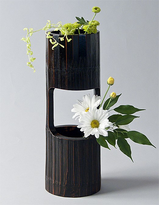 12+ Model Vas Bunga Dari Akar Bambu, Koleksi Terkini!