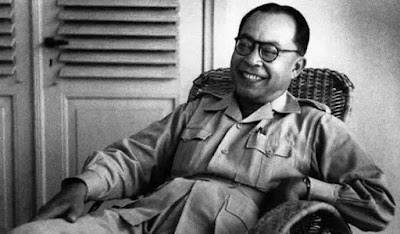 BiografiKu.com | Biografi dan Profil Tokoh Terkenal Di Dunia: Biografi