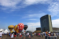 hot air balloon
