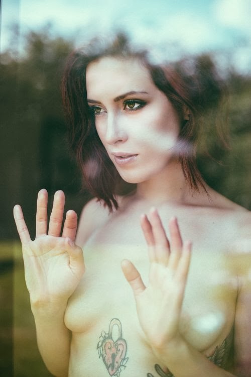 modelo adreena angela ensaio fotográfico sensual nextdoormodel ruiva
