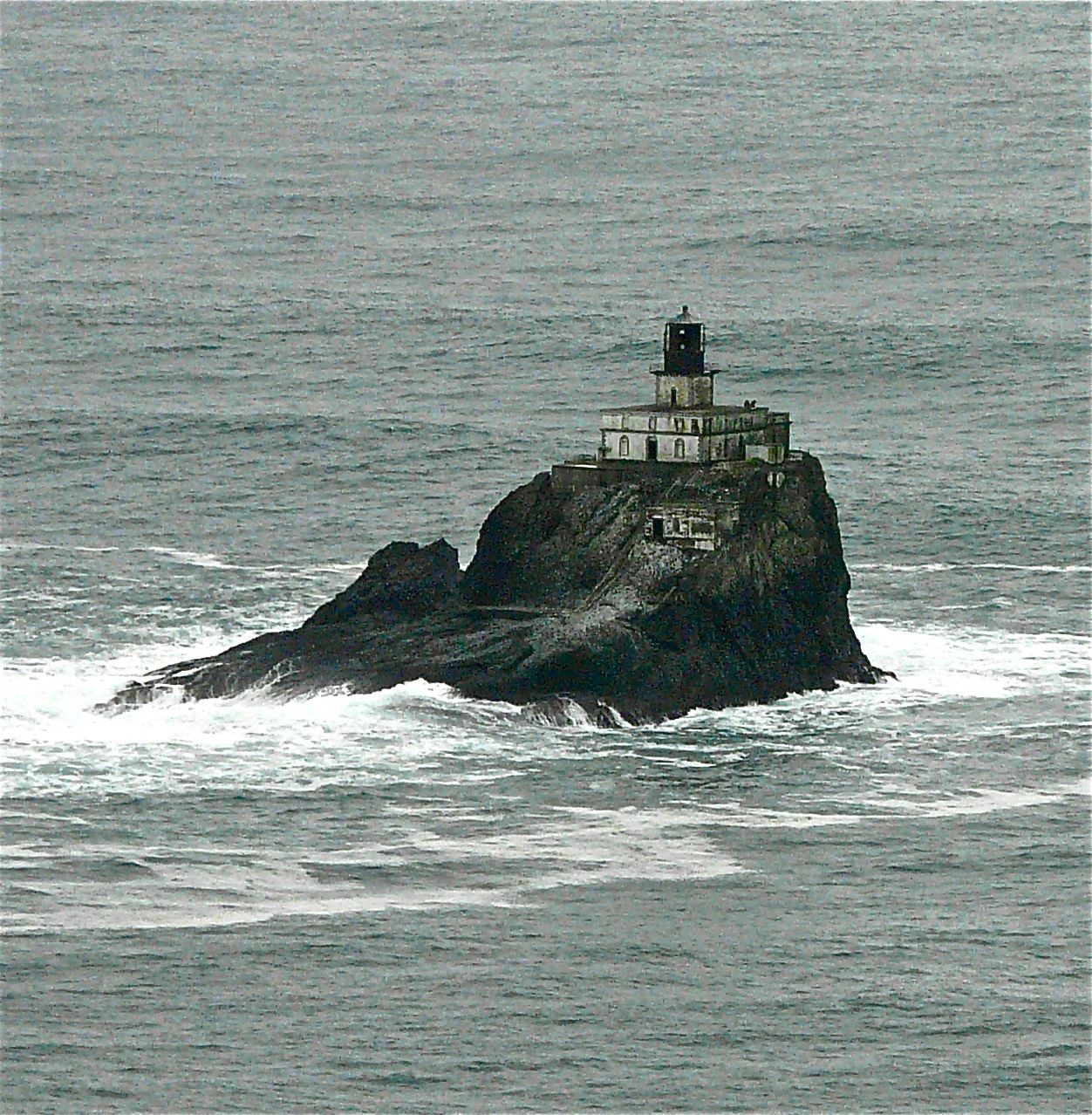 Tillamook Rock Lighthouse 