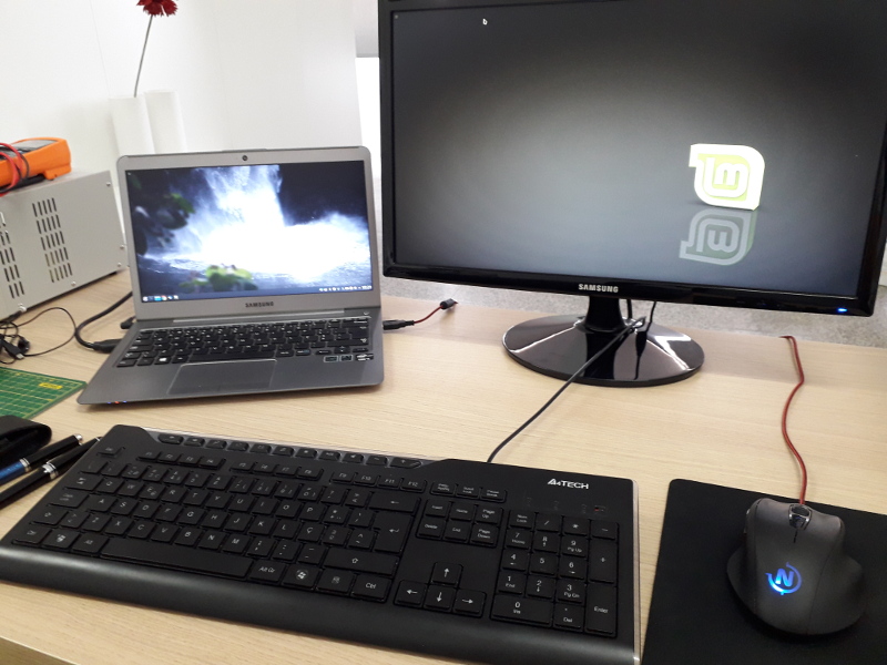 Share a USB Keyboard and Mouse between two PCs (USB Hosts)