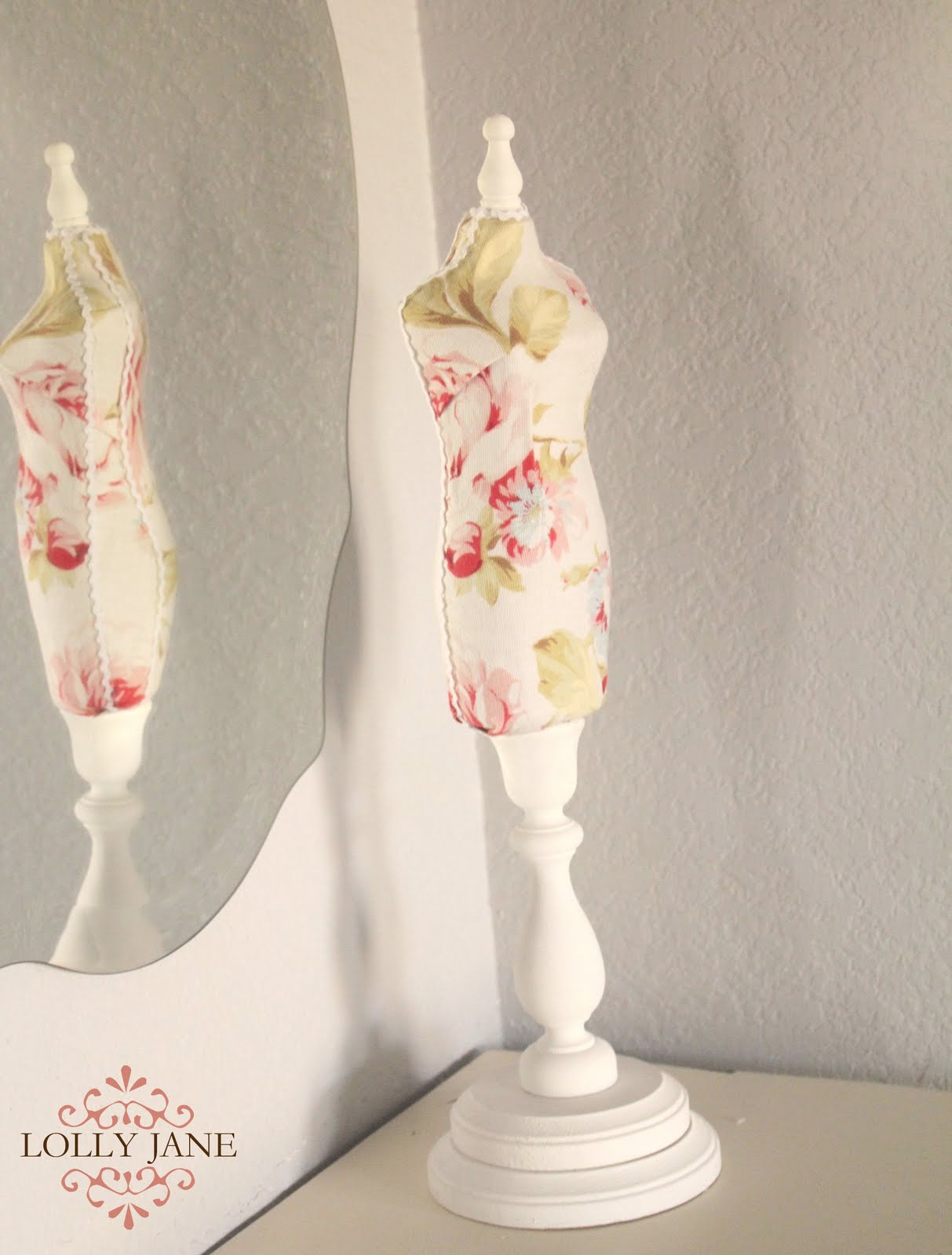 dress form jewelry stand diy dress form