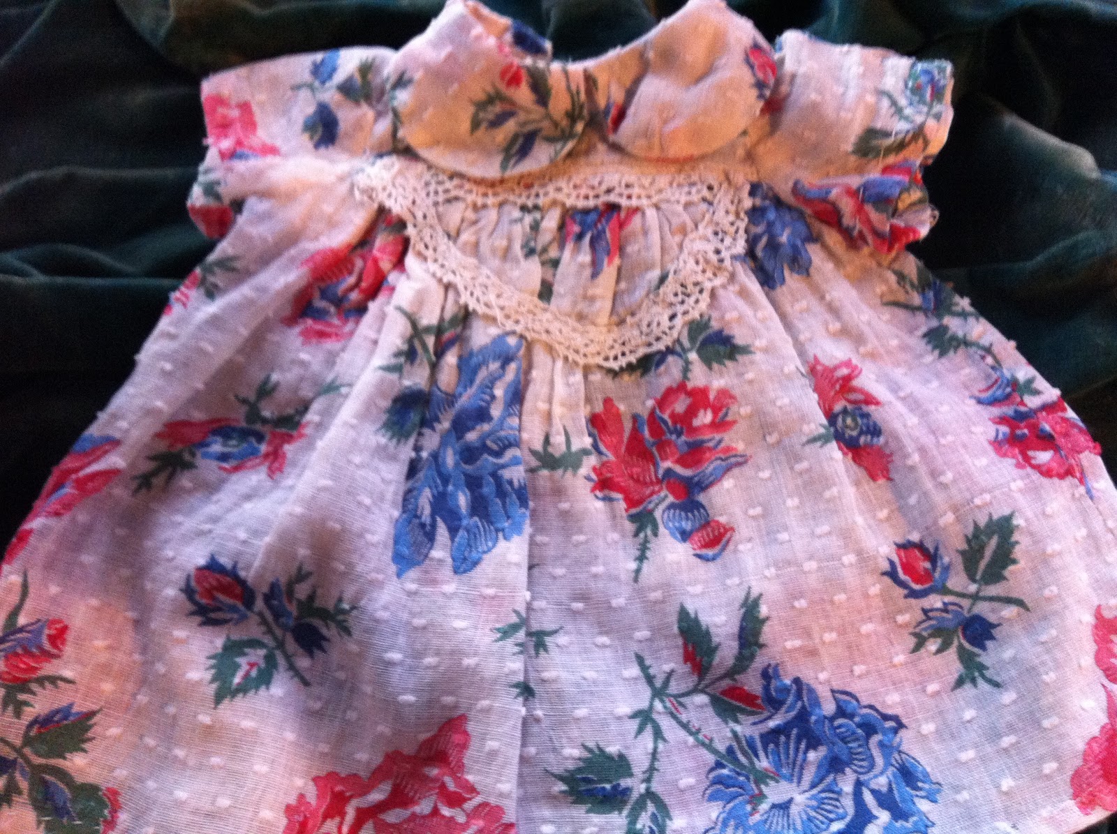 Smashing Rubbish Vintage Doll Clothes