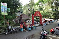 Pancuran 13 Guci Tegal