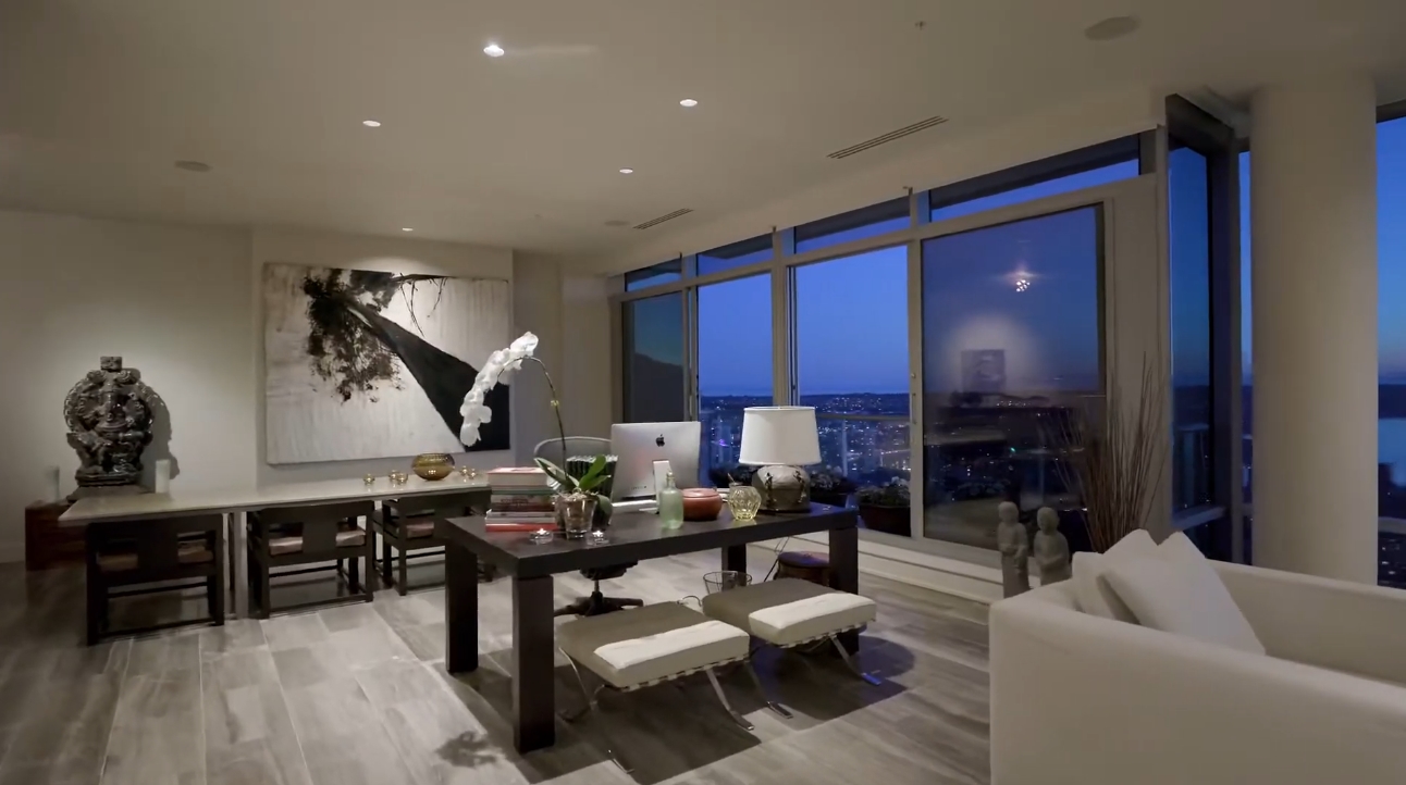 28 Photos vs. 1128 West Georgia Street #4901, Vancouver vs. Luxury Condo Interior Design Tour