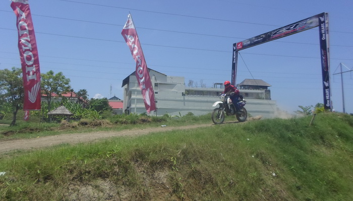 Jajal Ketangguhan Honda CRF250Rally di Wahana Bali Adrenaline