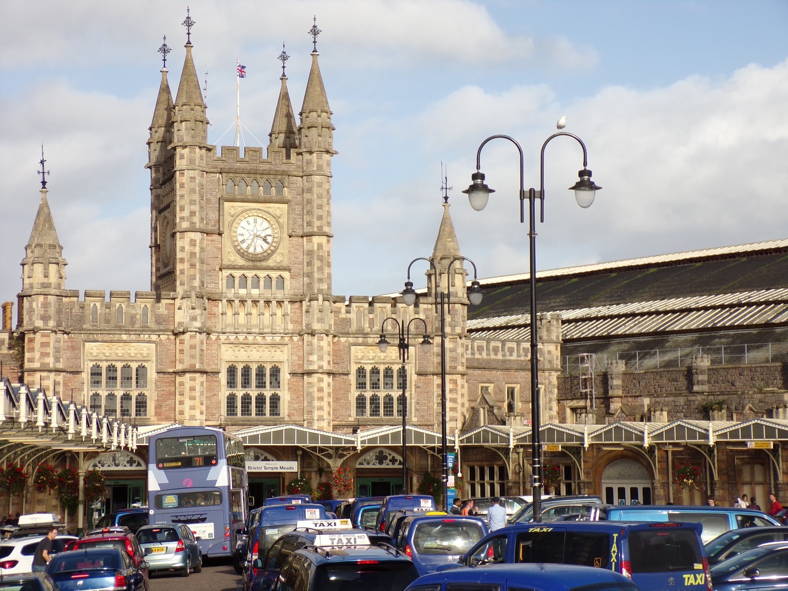 places to visit near bristol temple meads