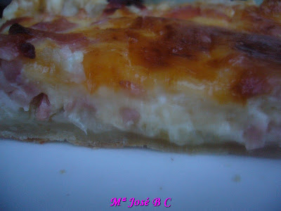 Pastel+de+queso+y+jam%C3%B3n+cocido+(13).JPG