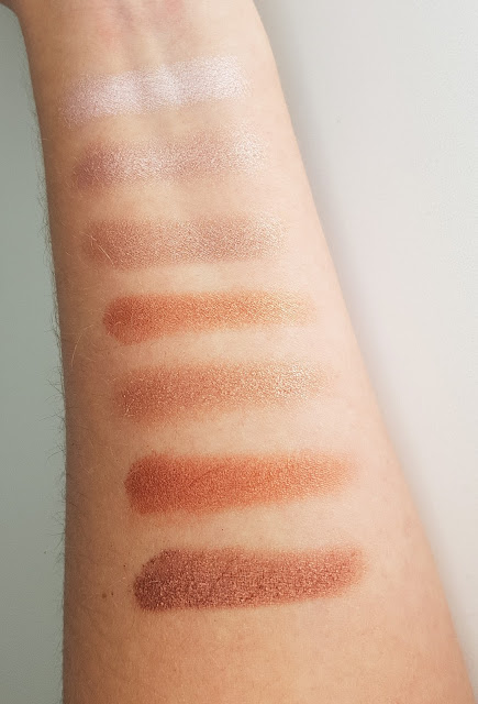Makeup Revolution Amplified 35 Eyeshadow Palette Naked Golds Swatch
