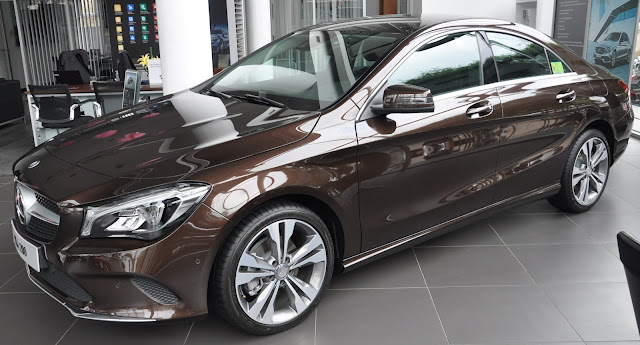Thiết kế Mercedes CLA 200 Mercedes CLA 200 là một chiếc Coupe 4 cửa lợi thế ở thiết kế mềm mại