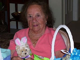 Dotty and the Easter Bunny | Alzheimer's Reading Room