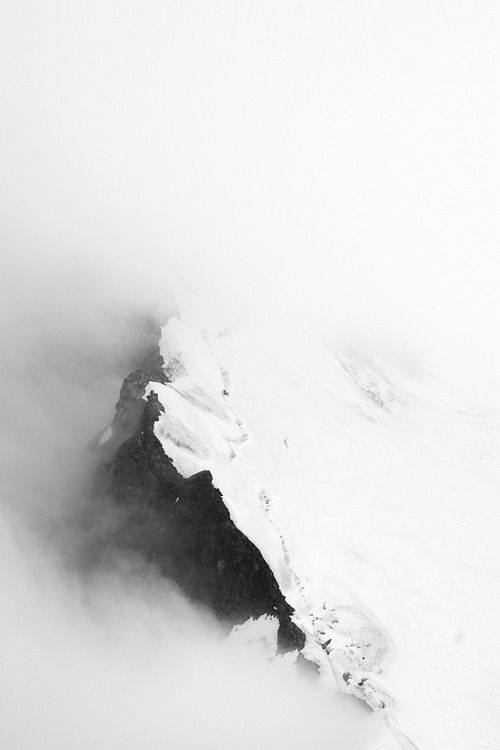 مه، برف، کوه